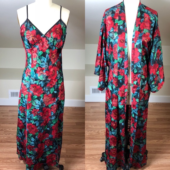 Vintage Other - VINTAGE 80s Victoria’s Secret Rose Robe & Gown Set